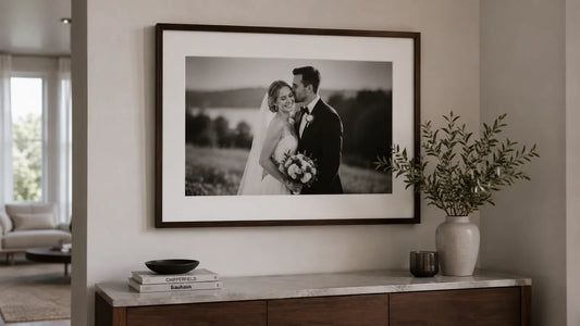 Come incorniciare le foto del matrimonio: dalla stampa alla parete