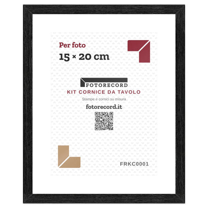 Il kit cornice da tavolo 15×20 cm col foglio segnaposto Fotorecord: al suo posto va la tua foto