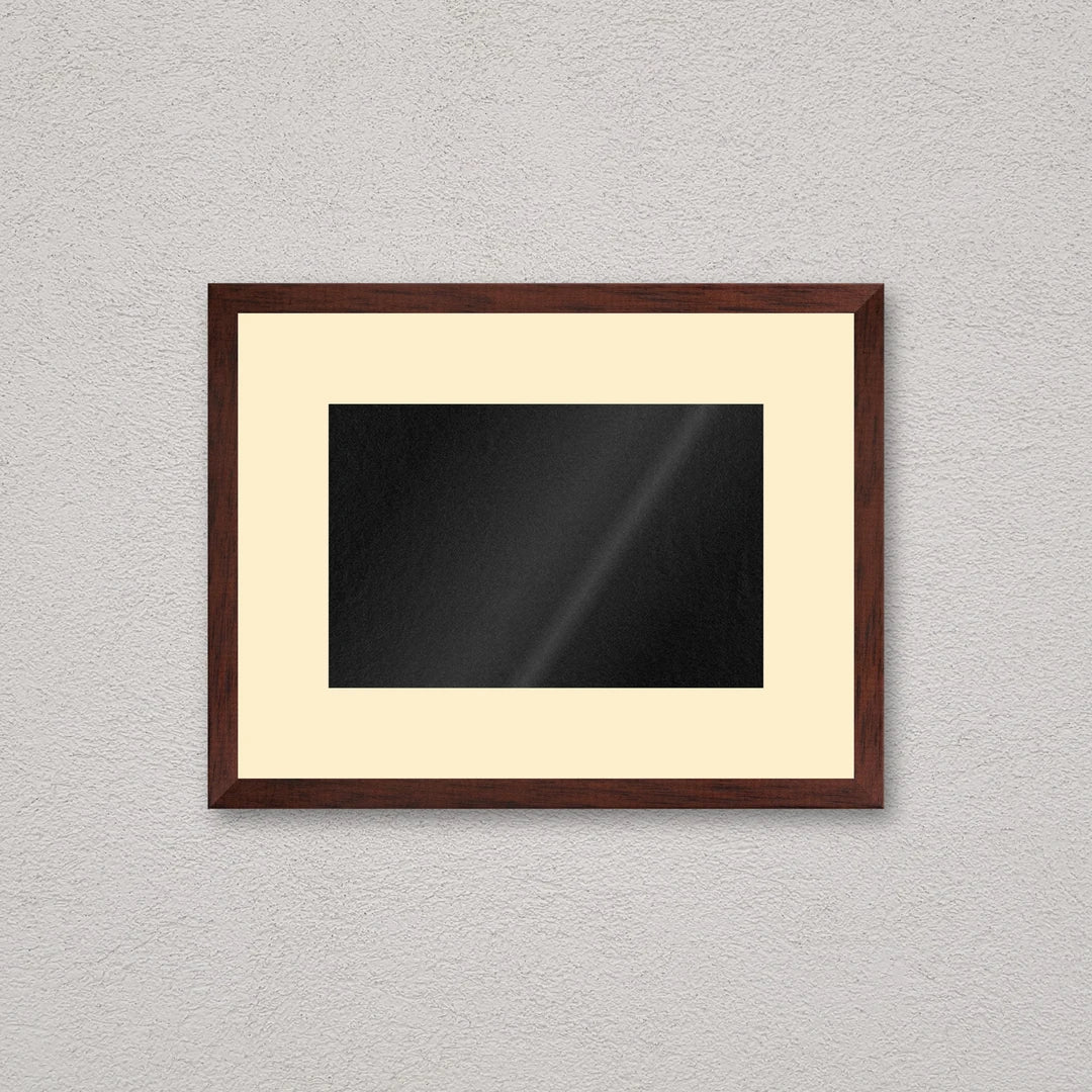 Il kit cornice da tavolo 10×15 cm a parete di traverso: la cornice pronta per la tua immagine