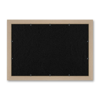 Il retro del kit cornice completa: il pannello in MDF montato nella battuta, di traverso