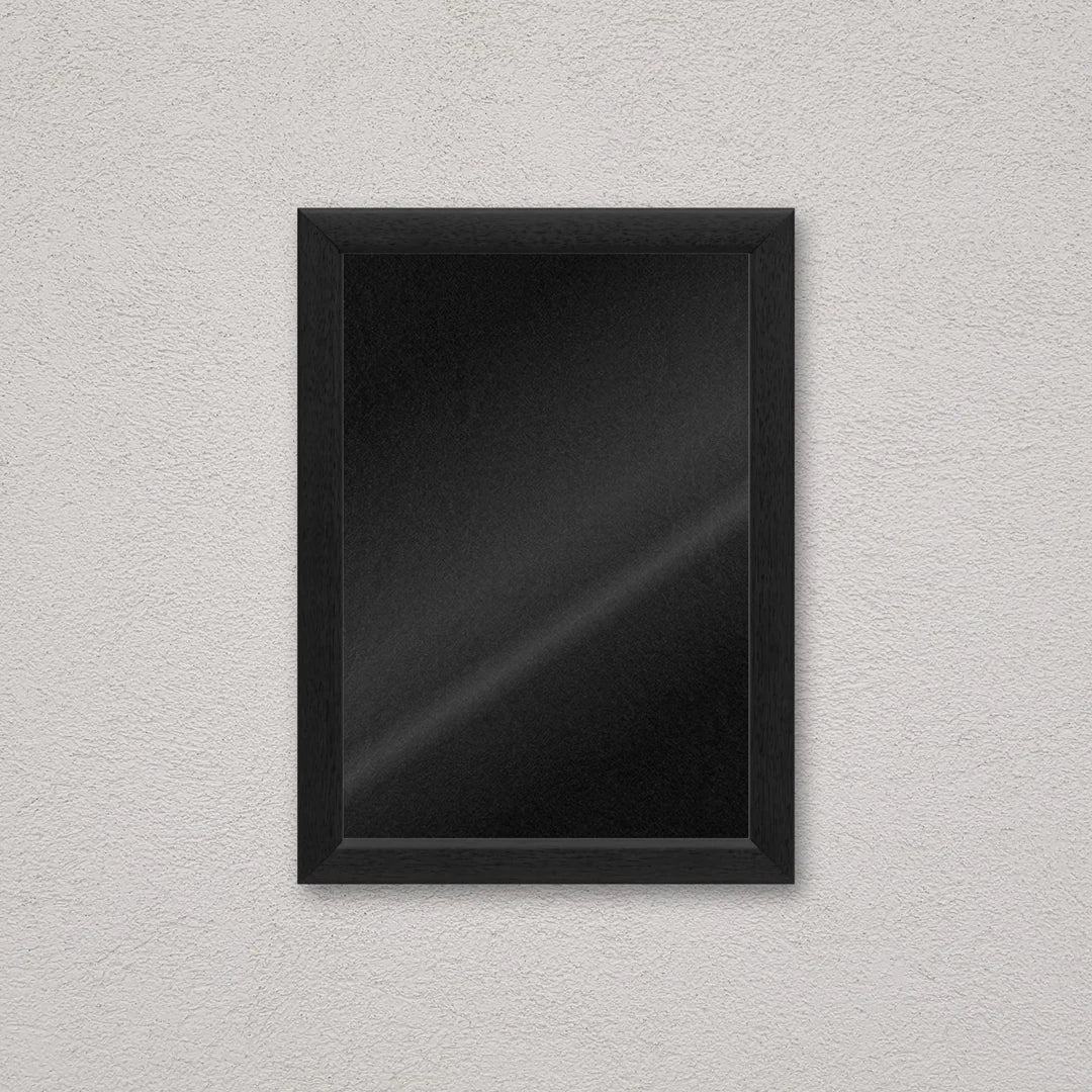 Il kit cornice completa 21×30 cm a parete: la cornice pronta per la tua immagine