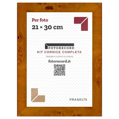 Il kit cornice completa 21×30 cm col foglio segnaposto Fotorecord: al suo posto va la tua foto