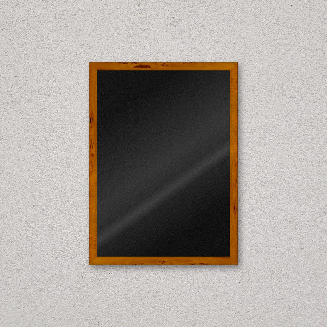 Il kit cornice completa 50×70 cm a parete: la cornice pronta per la tua immagine