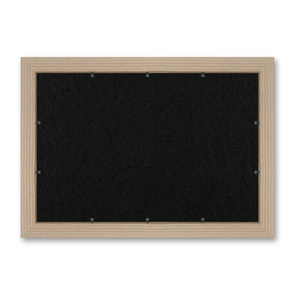 Il retro del kit cornice completa: il pannello in MDF montato nella battuta, di traverso