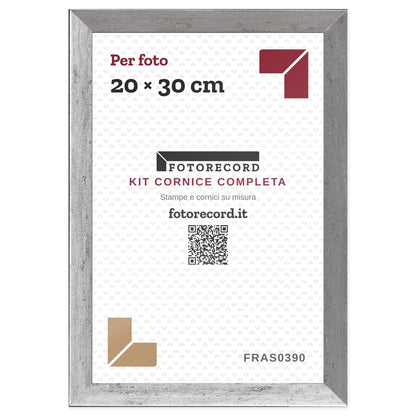 Il kit cornice completa 20×30 cm col foglio segnaposto Fotorecord: al suo posto va la tua foto