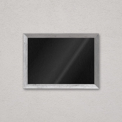 Il kit cornice completa 21×30 cm a parete di traverso: la cornice pronta per la tua immagine