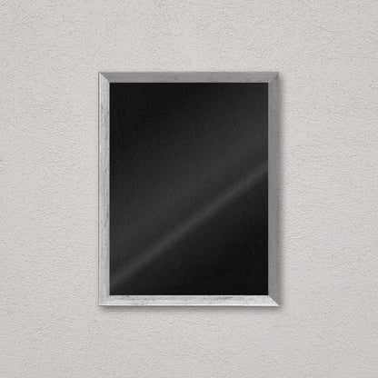 Il kit cornice completa 30×40 cm a parete: la cornice pronta per la tua immagine