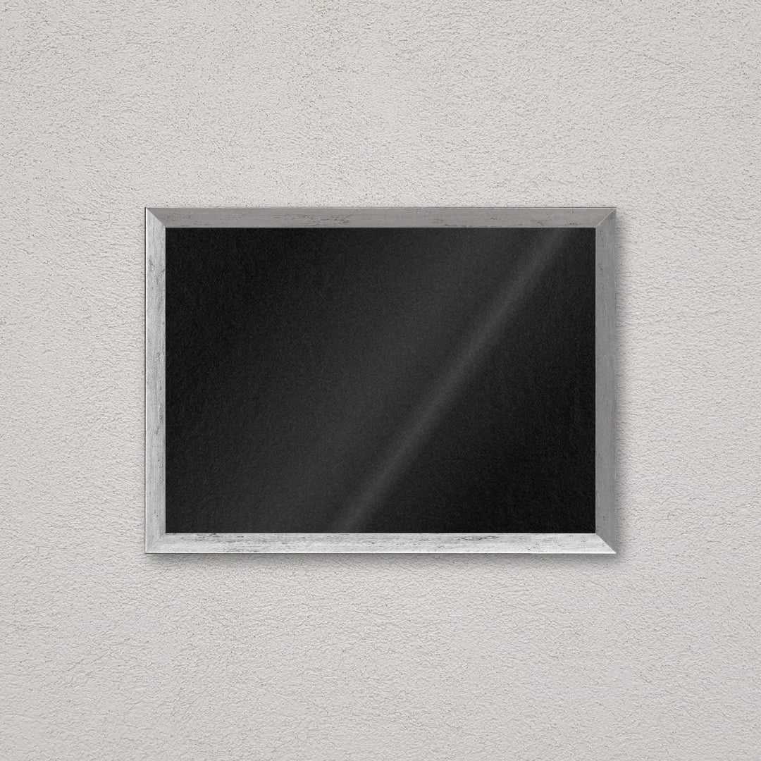Il kit cornice completa 30×42 cm a parete di traverso: la cornice pronta per la tua immagine