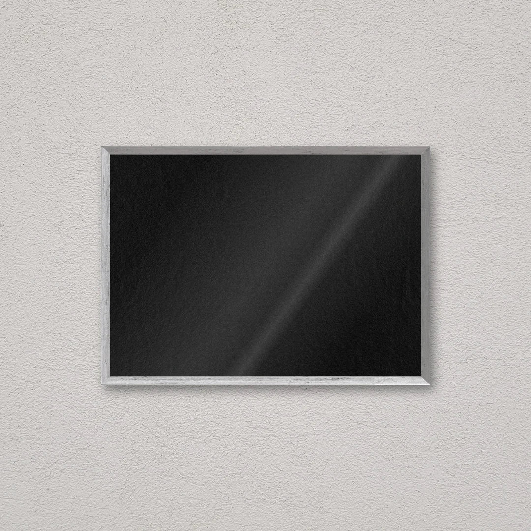 Il kit cornice completa 50×70 cm a parete di traverso: la cornice pronta per la tua immagine