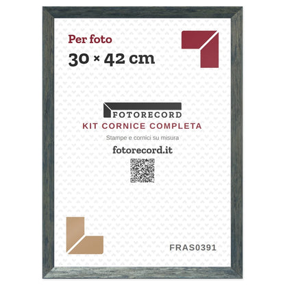 Il kit cornice completa 30×42 cm col foglio segnaposto Fotorecord: al suo posto va la tua foto