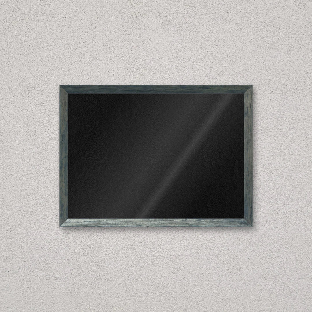 Il kit cornice completa 30×42 cm a parete di traverso: la cornice pronta per la tua immagine