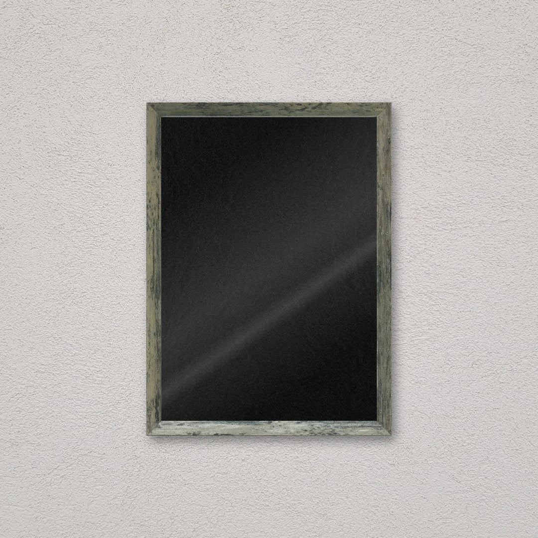 Il kit cornice completa 30×42 cm a parete: la cornice pronta per la tua immagine