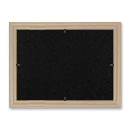 Il retro del kit cornice completa: il pannello in MDF montato nella battuta, di traverso