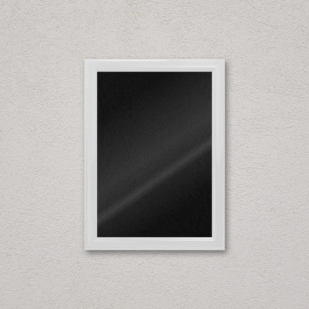 Il kit cornice completa 21×30 cm a parete: la cornice pronta per la tua immagine