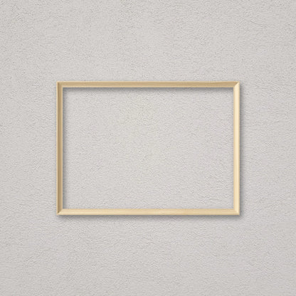 La cornice grezza 30×42 cm a parete di traverso: la cornice pronta per la tua immagine