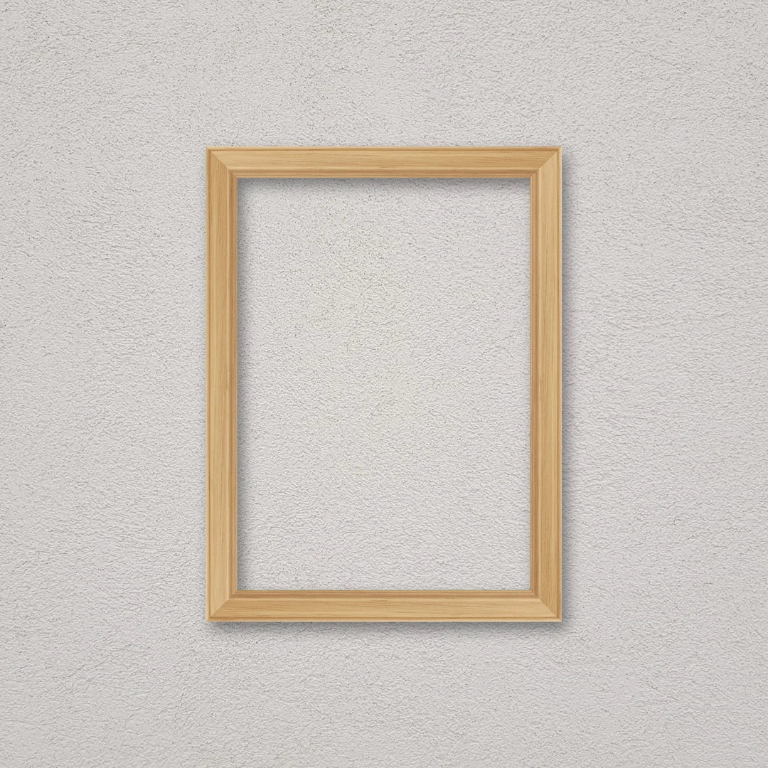 La cornice grezza 30×42 cm a parete: la cornice pronta per la tua immagine