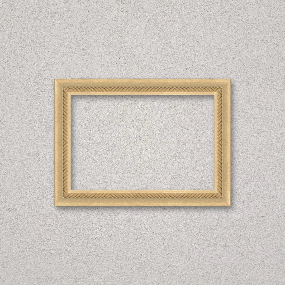 La cornice grezza 20×30 cm a parete di traverso: la cornice pronta per la tua immagine