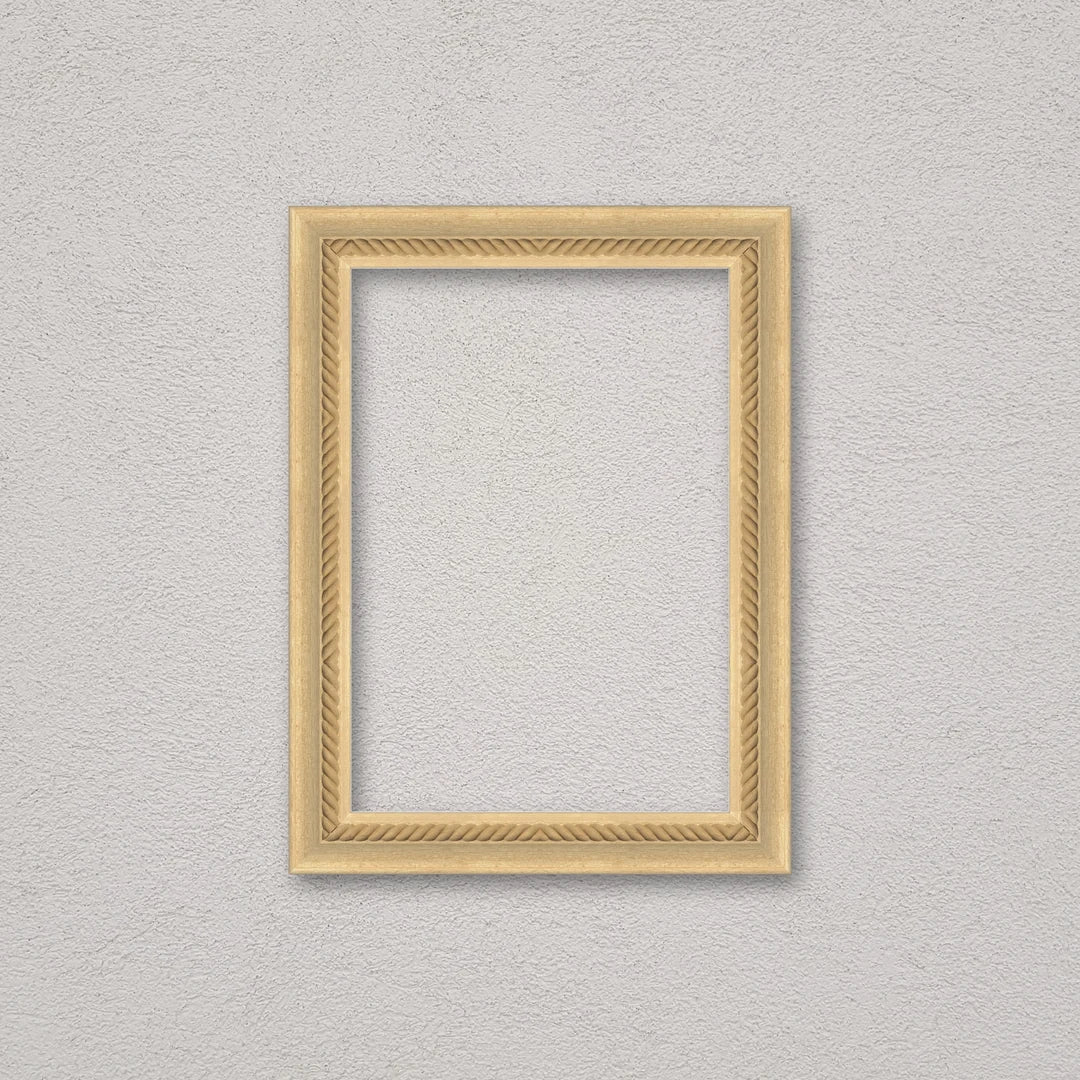 La cornice grezza 21×30 cm a parete: la cornice pronta per la tua immagine