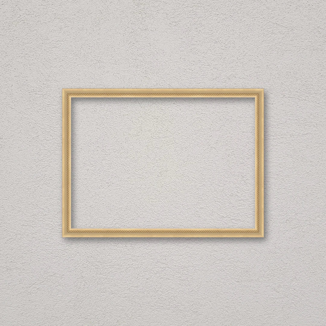 La cornice grezza 50×70 cm a parete di traverso: la cornice pronta per la tua immagine
