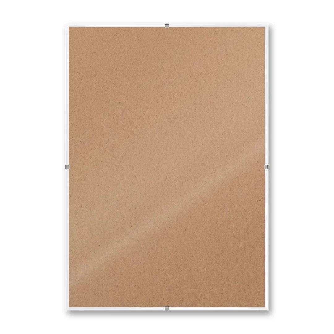 La montatura a giorno 21×30 cm su fondo bianco, senza stampa