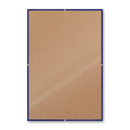 La montatura a giorno 20×30 cm su fondo bianco, senza stampa