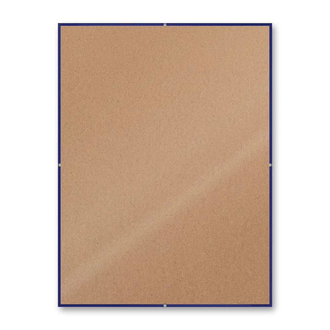 La montatura a giorno 30×40 cm su fondo bianco, senza stampa