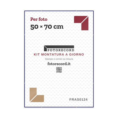 La montatura a giorno 50×70 cm col foglio segnaposto Fotorecord: al suo posto va la tua foto