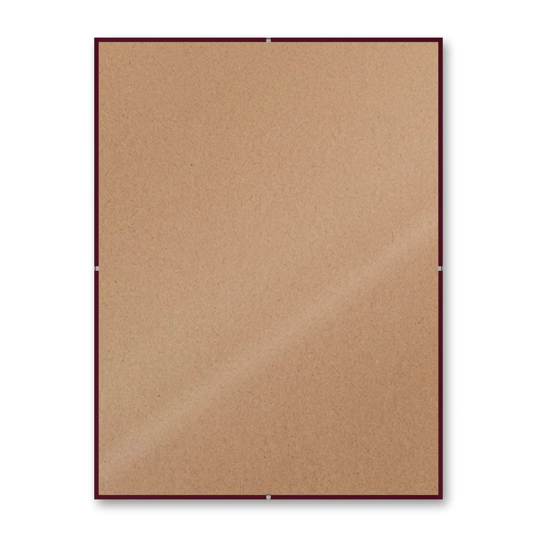 La montatura a giorno 30×40 cm su fondo bianco, senza stampa