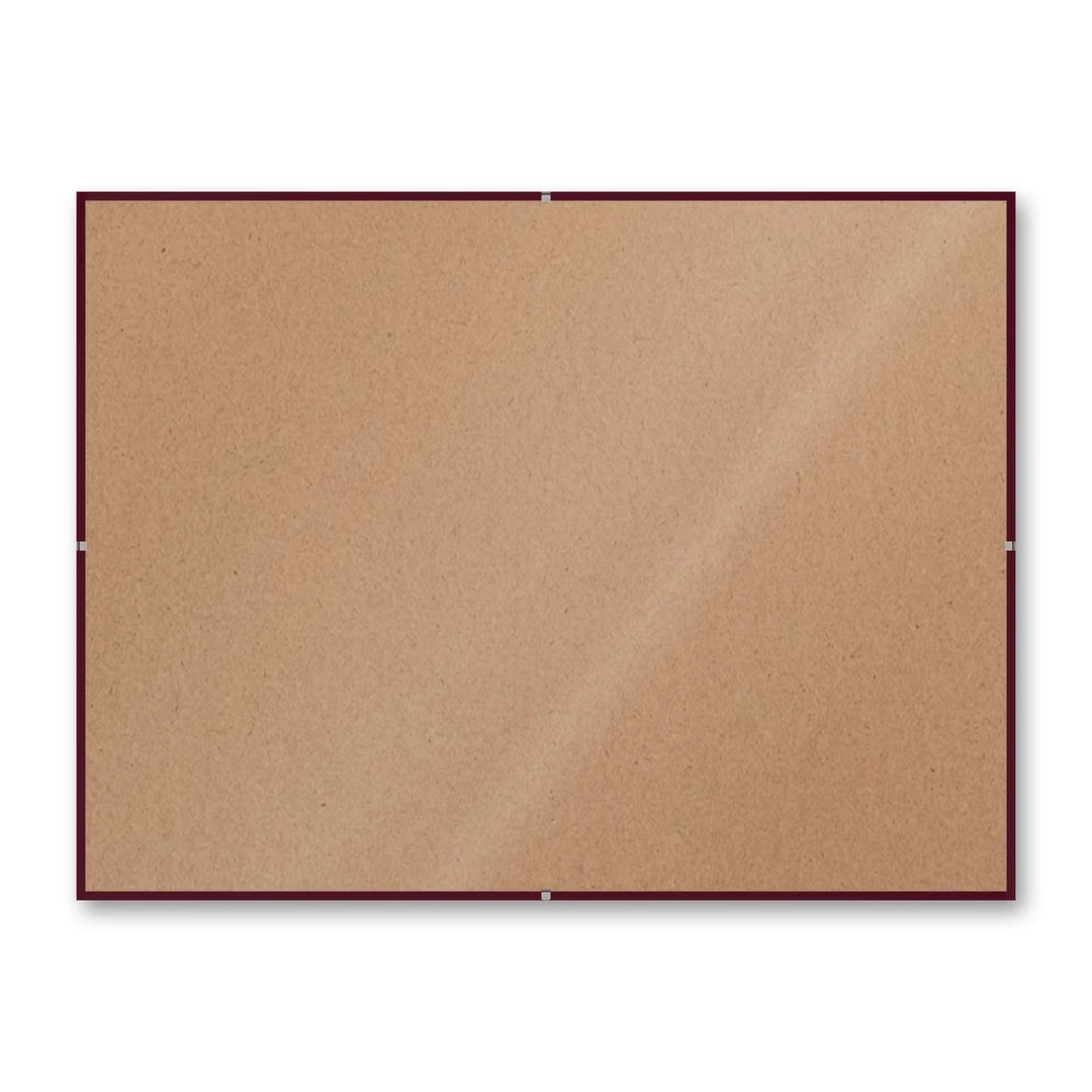 La montatura a giorno 30×40 cm di traverso su fondo bianco, senza stampa