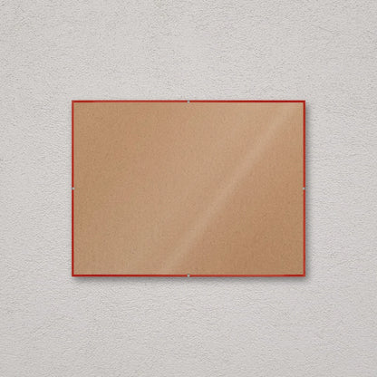 La montatura a giorno 30×40 cm a parete di traverso, senza stampa: attraverso il fronte si vede il retro in MDF