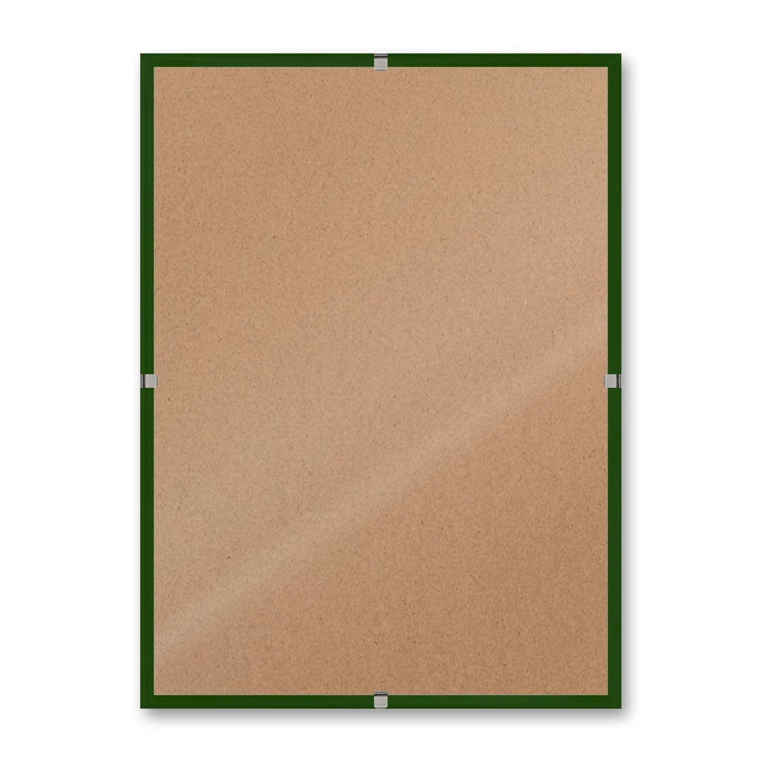 La montatura a giorno 13×18 cm su fondo bianco, senza stampa