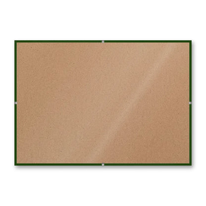 La montatura a giorno 21×30 cm di traverso su fondo bianco, senza stampa
