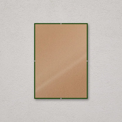 La montatura a giorno 21×30 cm a parete, senza stampa: attraverso il fronte si vede il retro in MDF