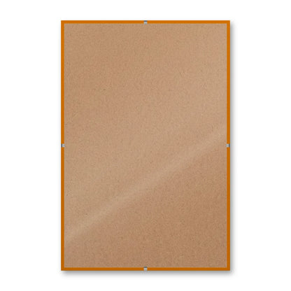 La montatura a giorno 20×30 cm su fondo bianco, senza stampa
