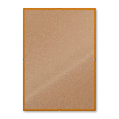 La montatura a giorno 21×30 cm su fondo bianco, senza stampa