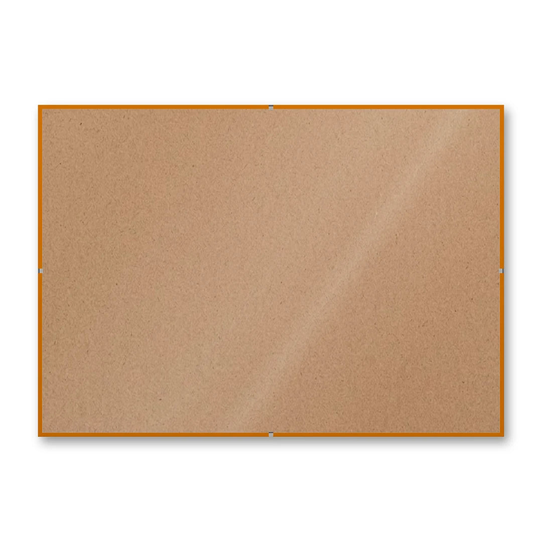 La montatura a giorno 29,7×42 cm di traverso su fondo bianco, senza stampa