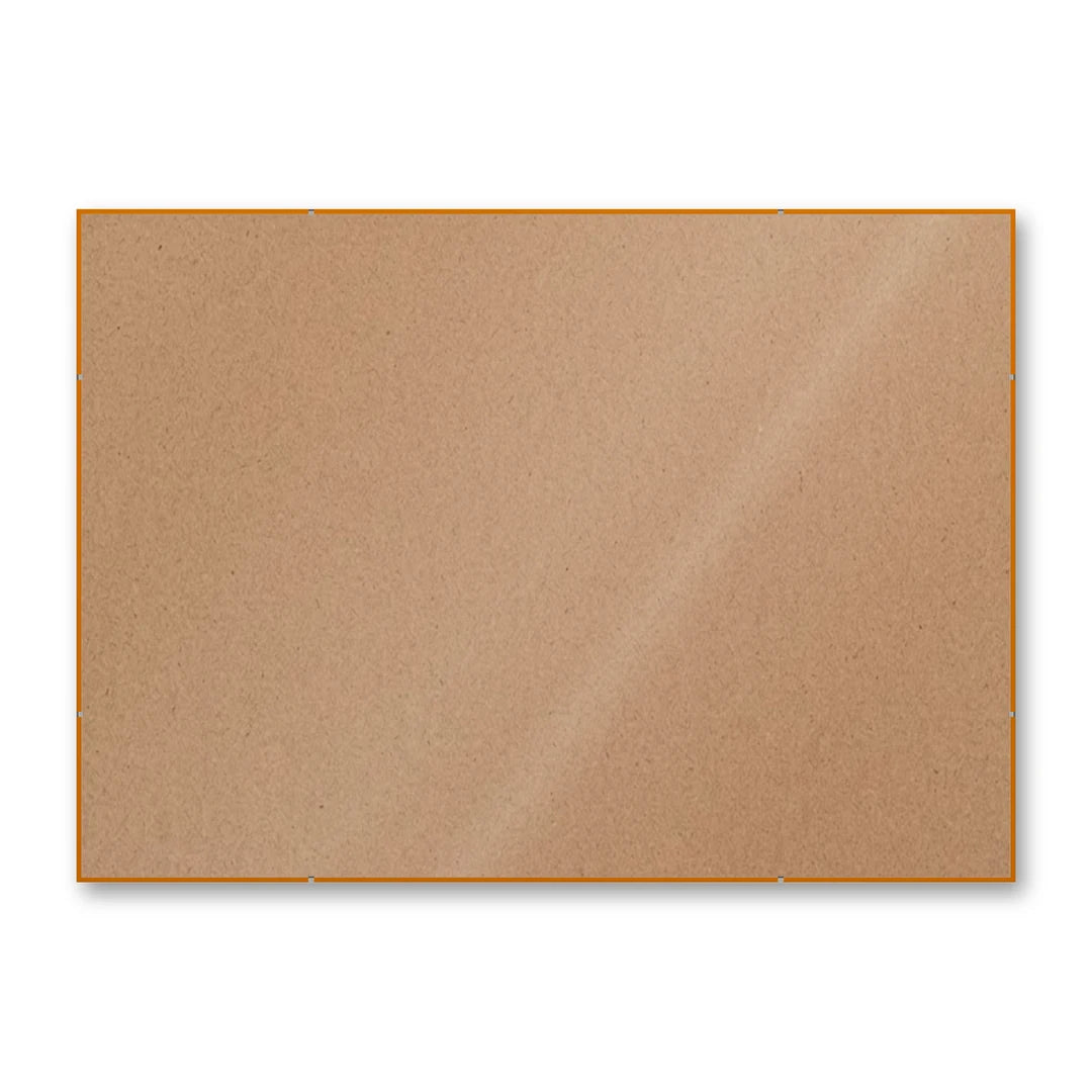La montatura a giorno 50×70 cm di traverso su fondo bianco, senza stampa
