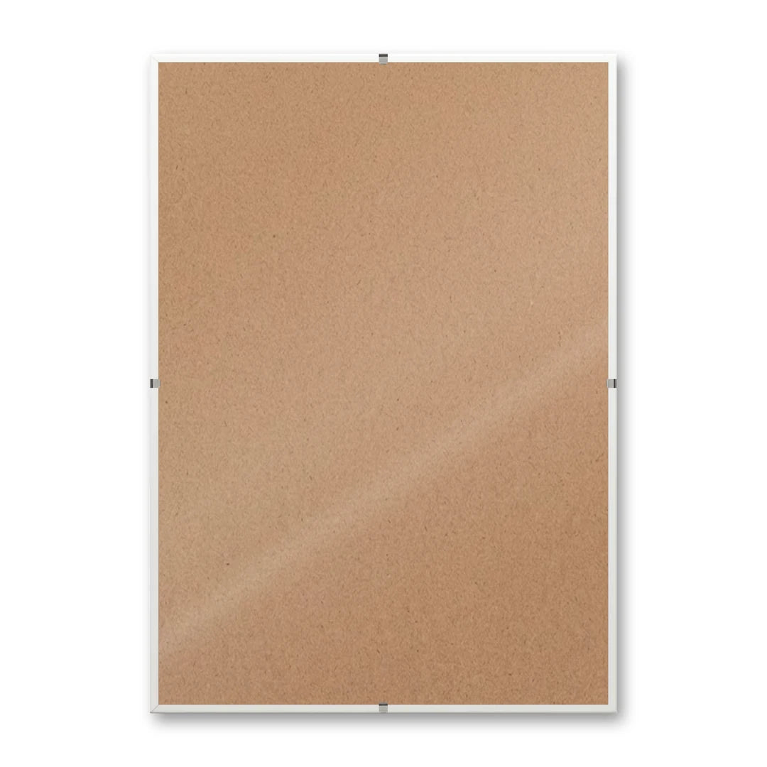 La montatura a giorno 21×30 cm su fondo bianco, senza stampa
