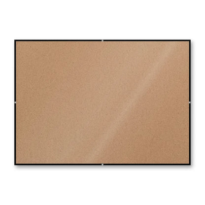 La montatura a giorno 29,7×42 cm di traverso su fondo bianco, senza stampa