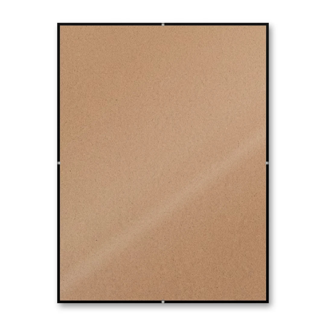 La montatura a giorno 30×40 cm su fondo bianco, senza stampa