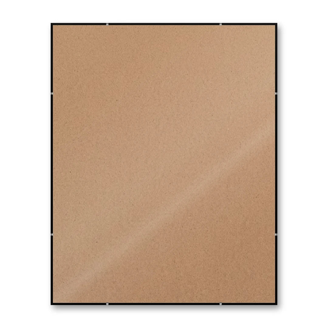 La montatura a giorno 40×50 cm su fondo bianco, senza stampa
