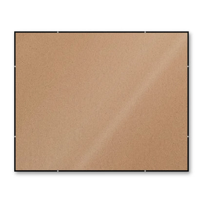 La montatura a giorno 40×50 cm di traverso su fondo bianco, senza stampa