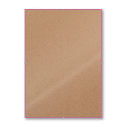 La montatura a giorno 29,7×42 cm su fondo bianco, senza stampa