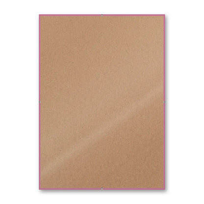 La montatura a giorno 30×42 cm su fondo bianco, senza stampa