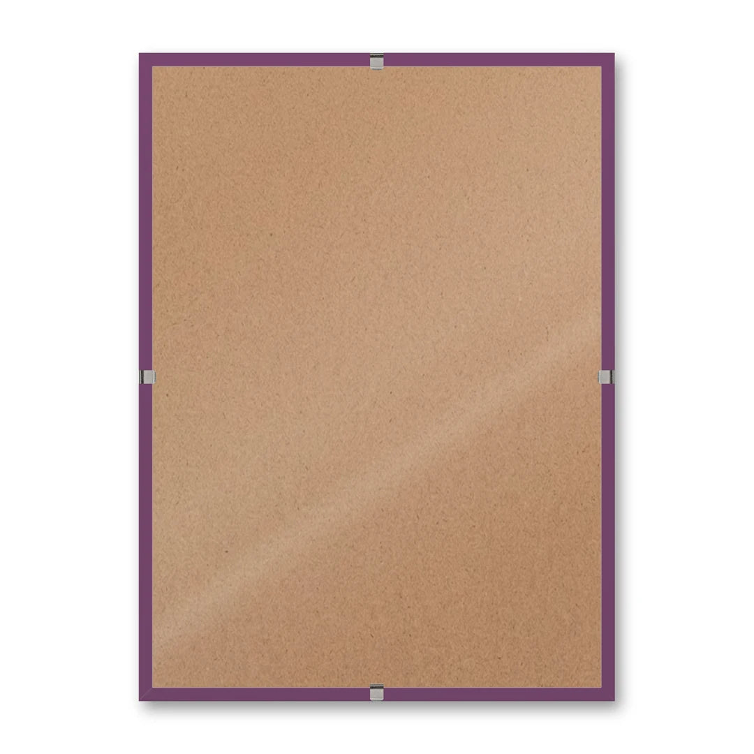 La montatura a giorno 13×18 cm su fondo bianco, senza stampa