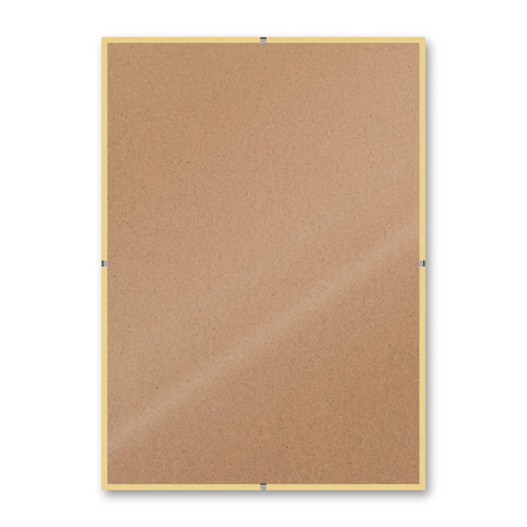 La montatura a giorno 21×29,7 cm su fondo bianco, senza stampa