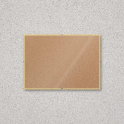 La montatura a giorno 21×29,7 cm a parete di traverso, senza stampa: attraverso il fronte si vede il retro in MDF