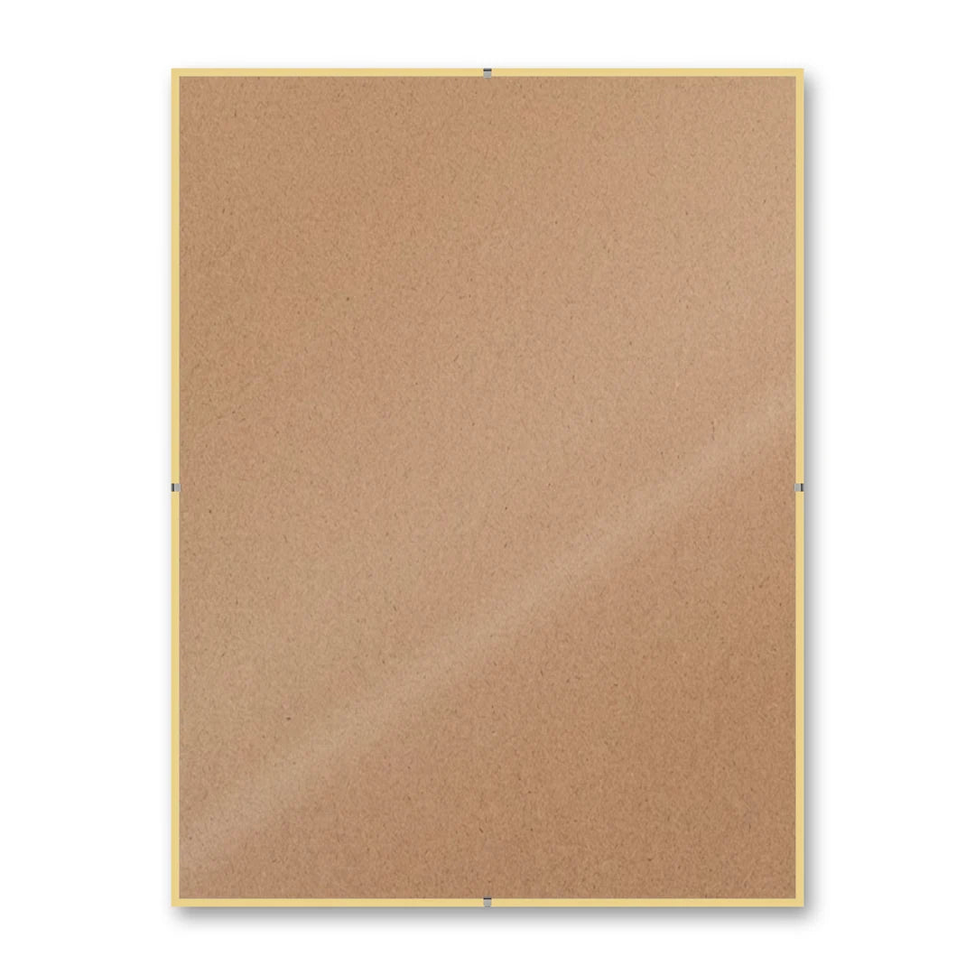 La montatura a giorno 30×40 cm su fondo bianco, senza stampa