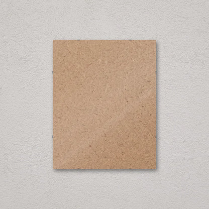 Il pannello solo vetro 40×50 cm a parete, senza stampa: attraverso il fronte si vede il retro in MDF